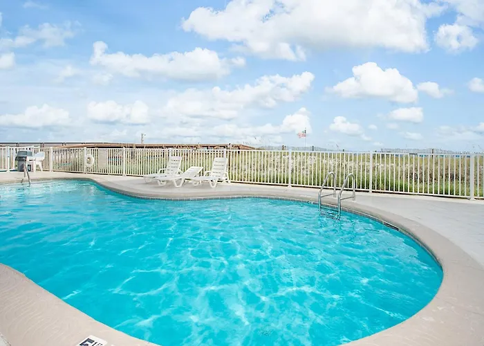 111 Harbour Place Apartment *