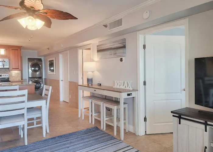 Apartment 111 Harbour Place