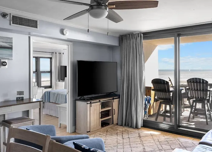 Apartment 111 Harbour Place