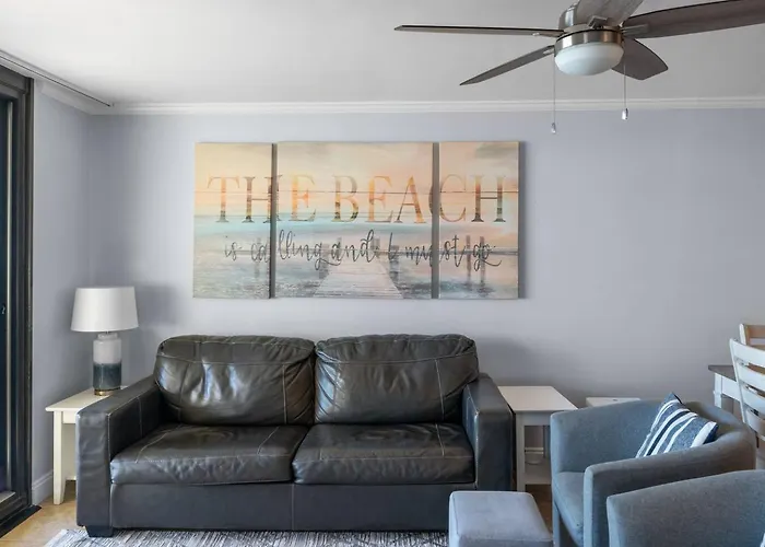 Apartment 111 Harbour Place *