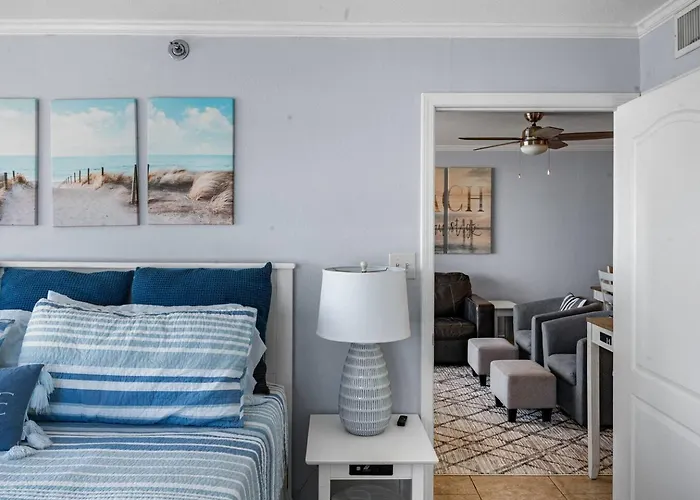 Apartment 111 Harbour Place