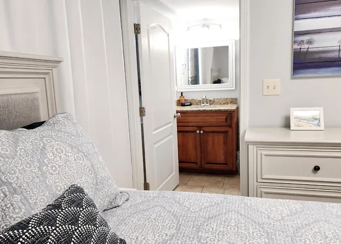 111 Harbour Place * Gulf Shores